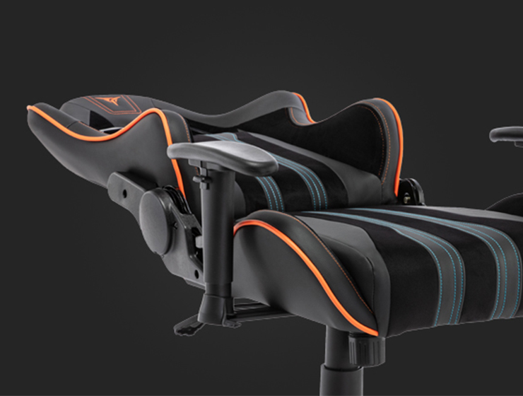 Игровое кресло ZONE 51 GRAVITY Black-Orange