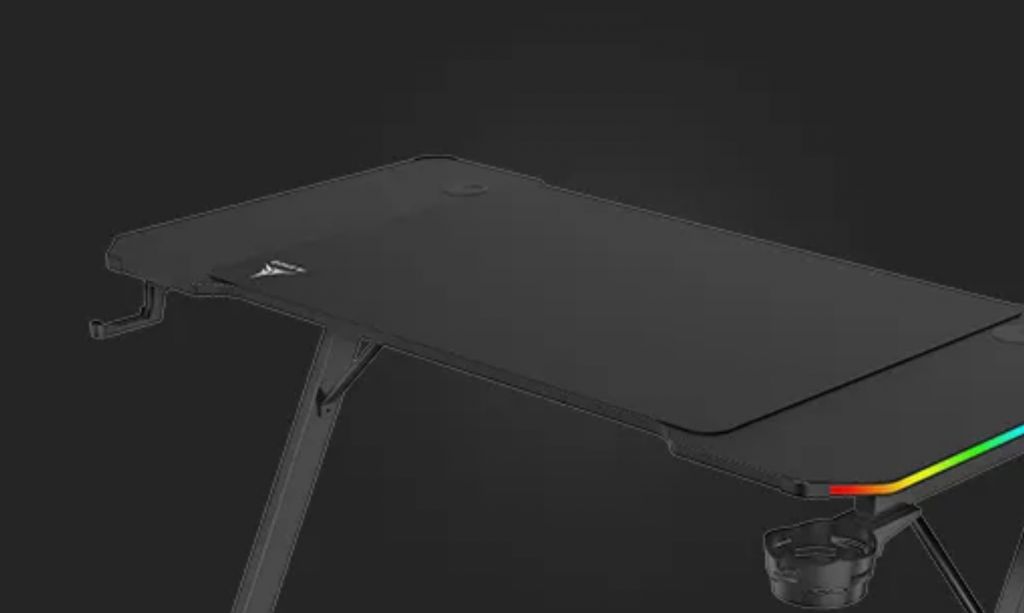 Компьютерный стол Zone 51 TRINE 140 RGB Black