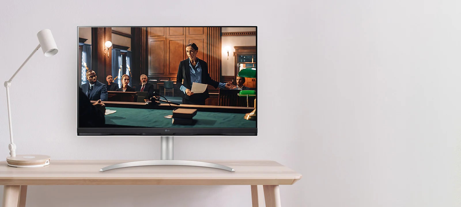 LG 32SQ730S-W