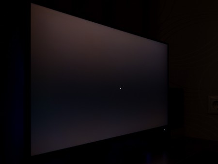 111_ravn_glowblack.jpg