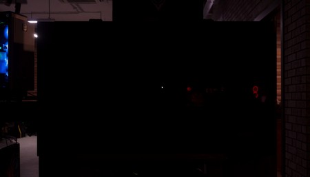 ravn_black.jpg